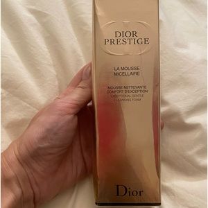 NIB Dior prestige la mousse miscellanies